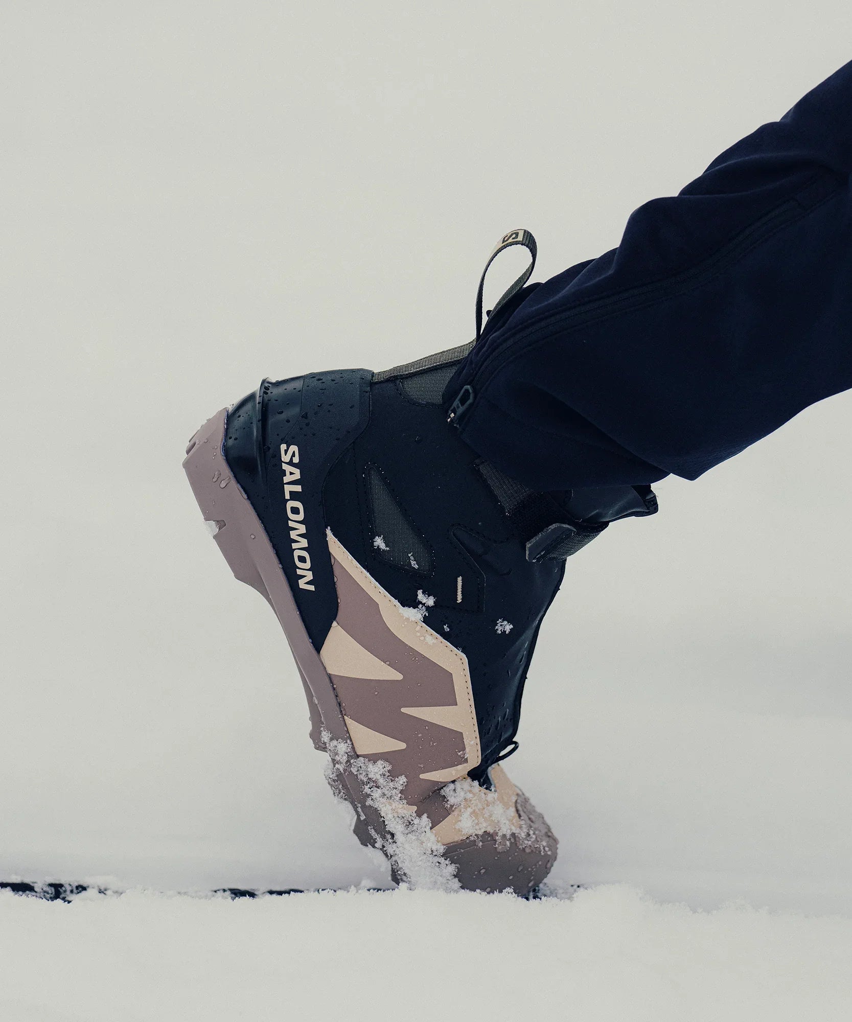 ESCAPE OUTRACK - Chillpaw