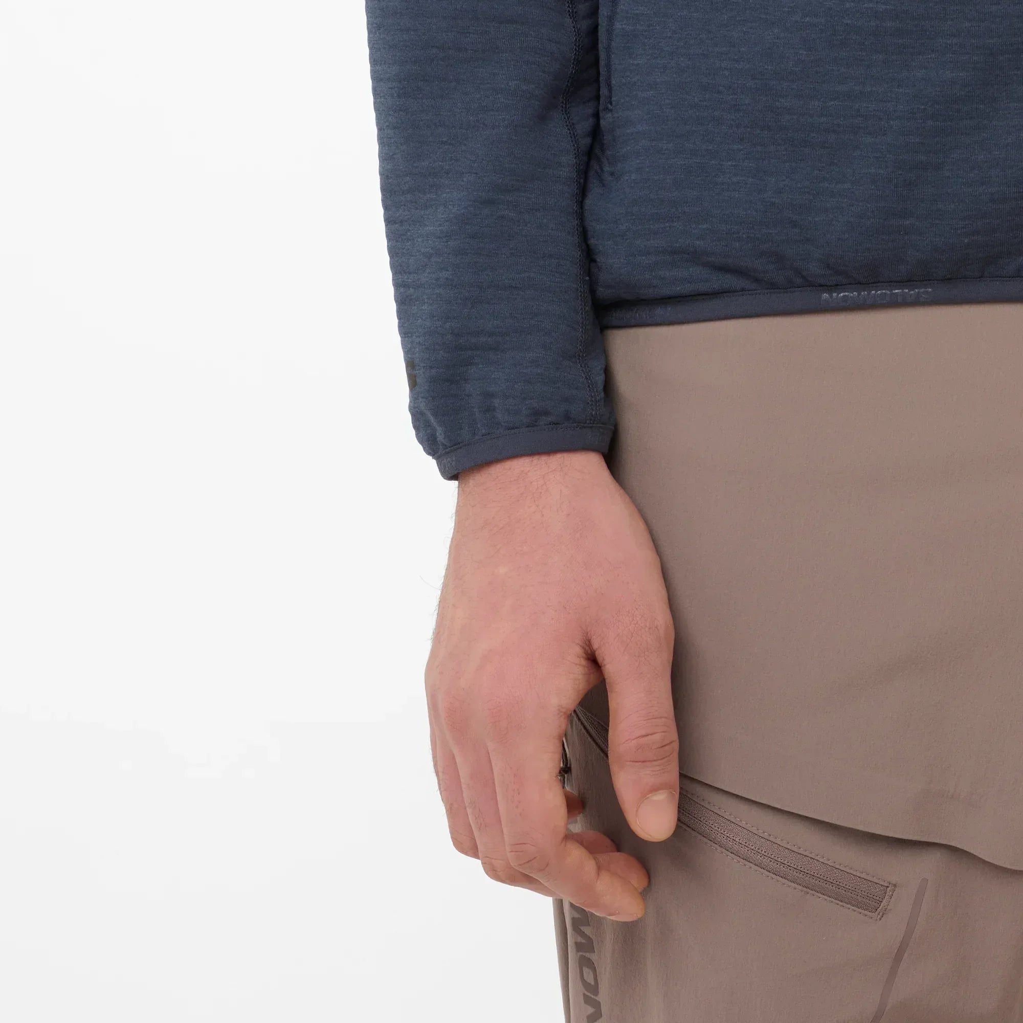 ESSENTIAL LIGHTWARM - Chillpaw