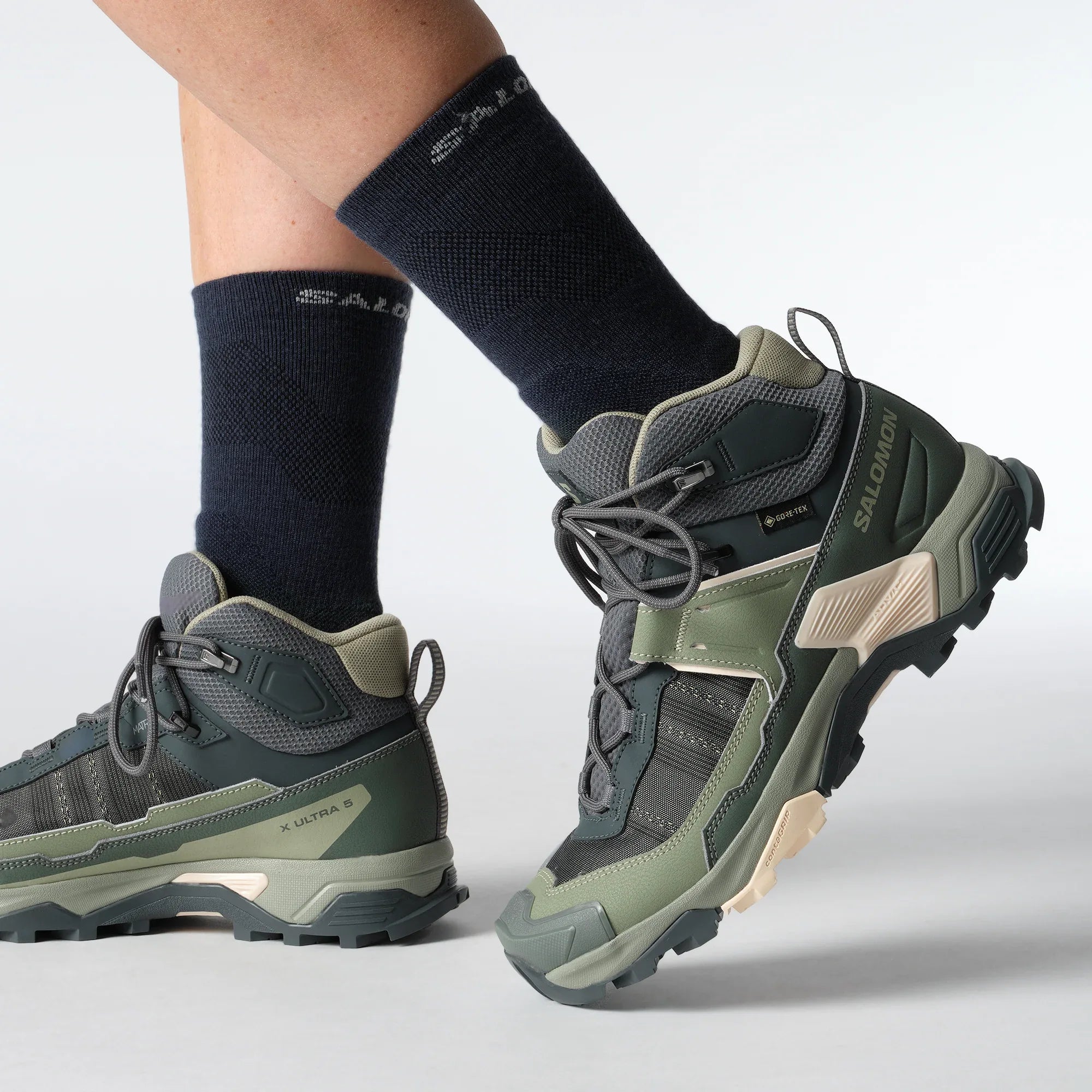 X ULTRA 5 MID GORE-TEX - Chillpaw